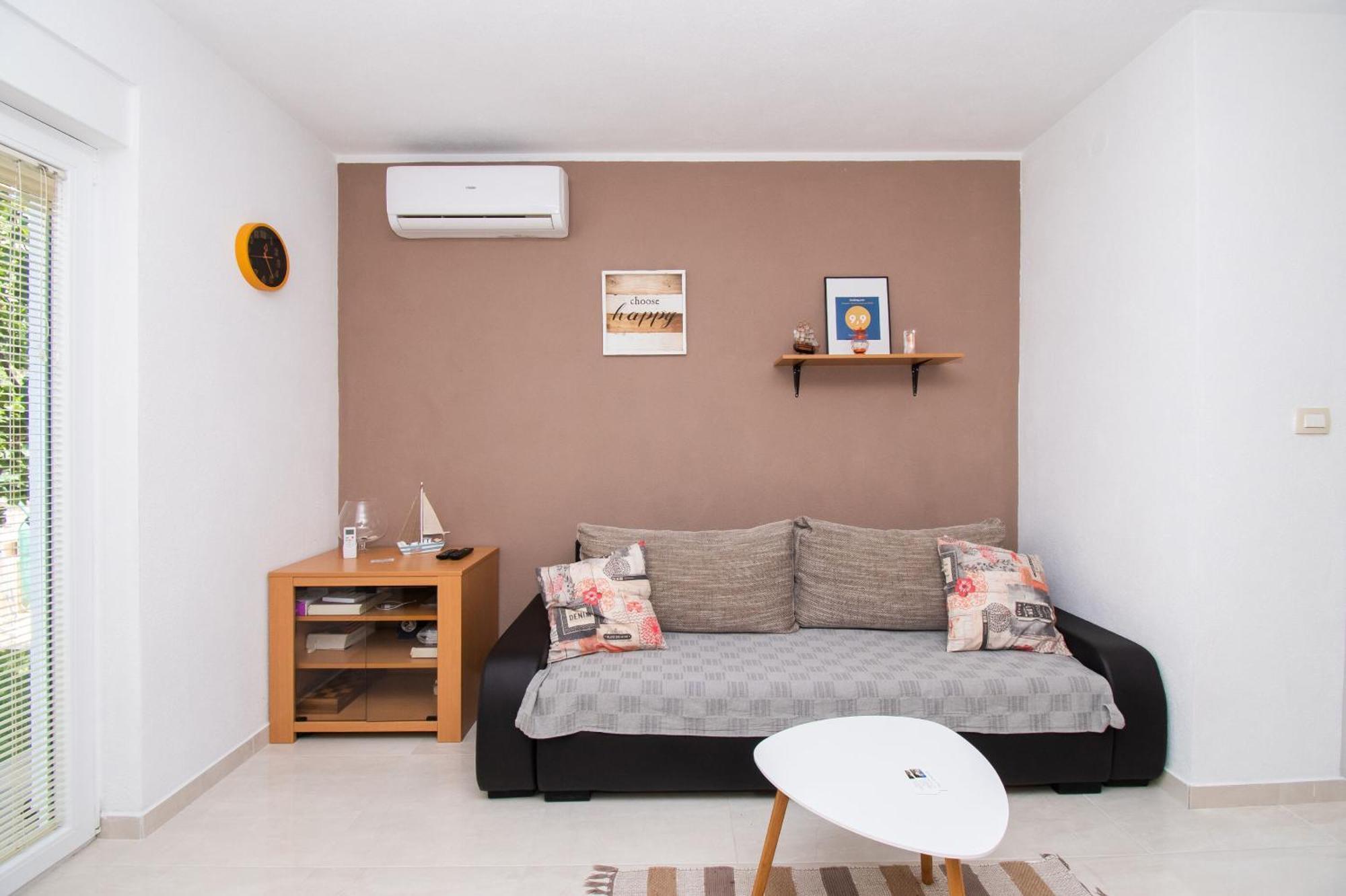 Apartment Ninic Srima Luaran gambar