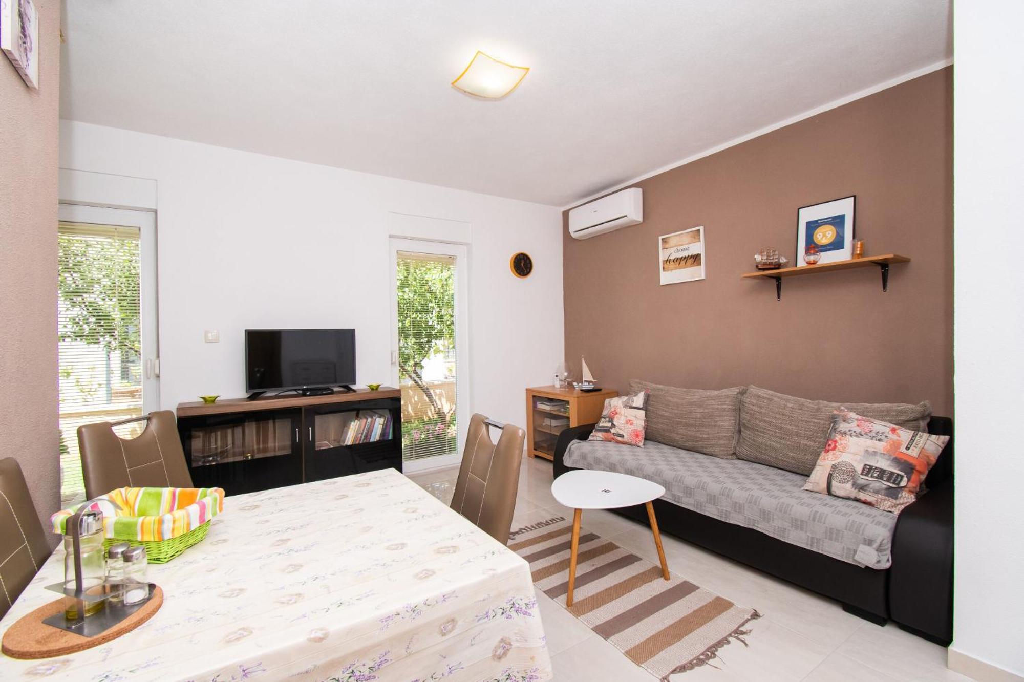 Apartment Ninic Srima Luaran gambar