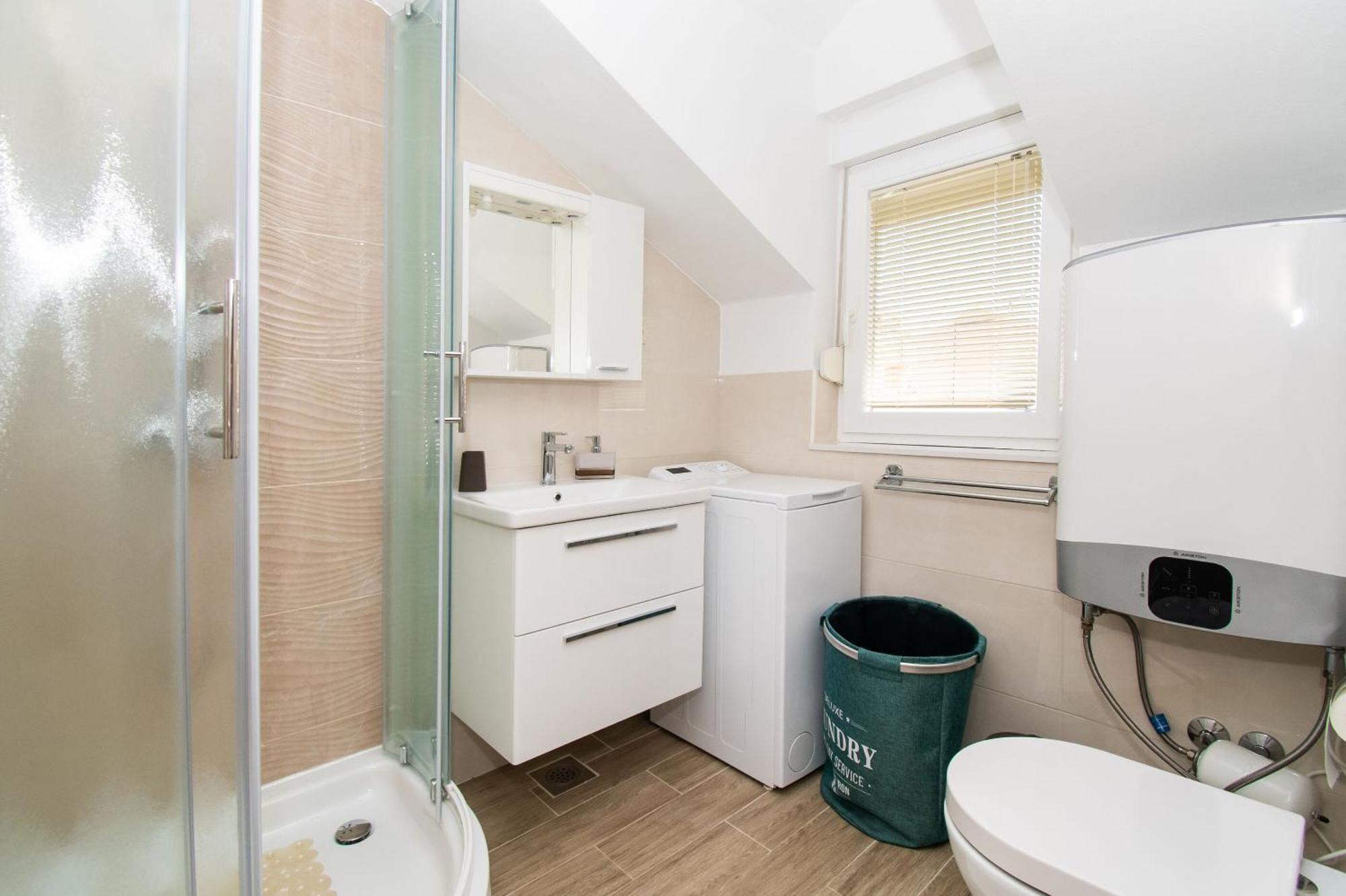 Apartment Ninic Srima Luaran gambar